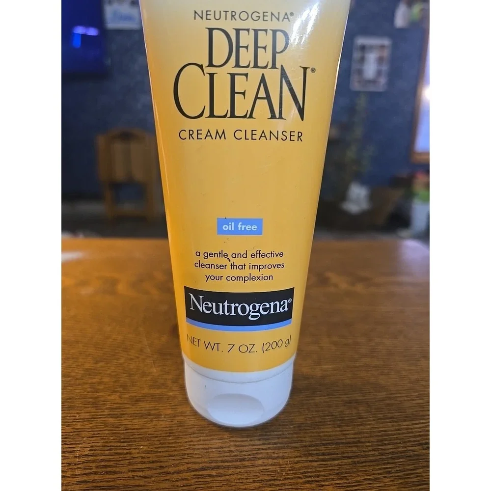 Neutrogena Deep Clean Cream Cleanser Oil Free Gentle And Effective 7 Oz